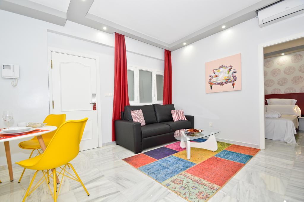 The Zentral Arenal Suites Sevilla Exterior foto
