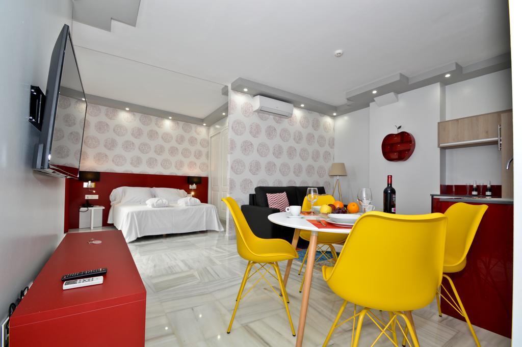 The Zentral Arenal Suites Sevilla Exterior foto