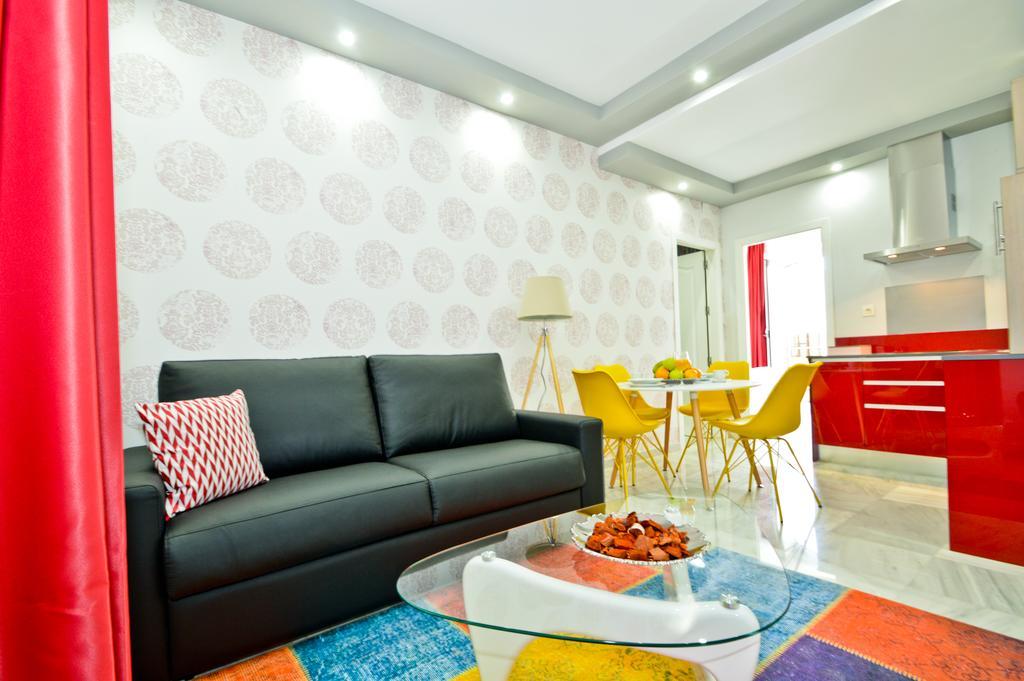 The Zentral Arenal Suites Sevilla Exterior foto