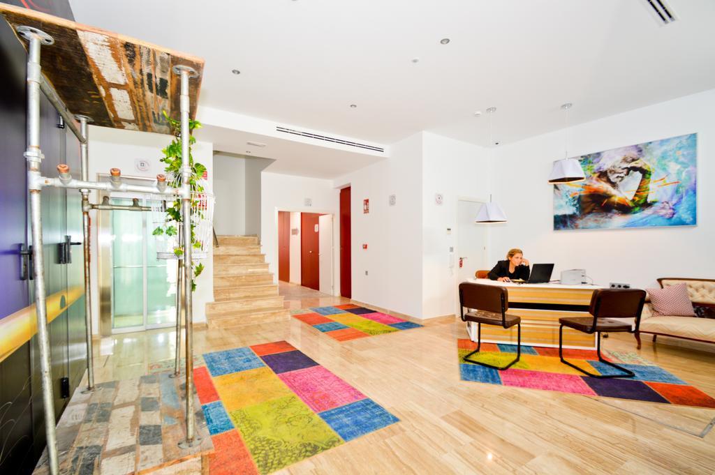 The Zentral Arenal Suites Sevilla Exterior foto